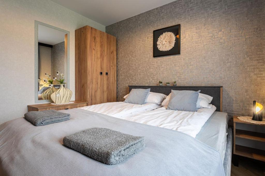 Apartamenty Ksiezycowe Spa - Tatra View - Golden Apartments Закопане Екстер'єр фото